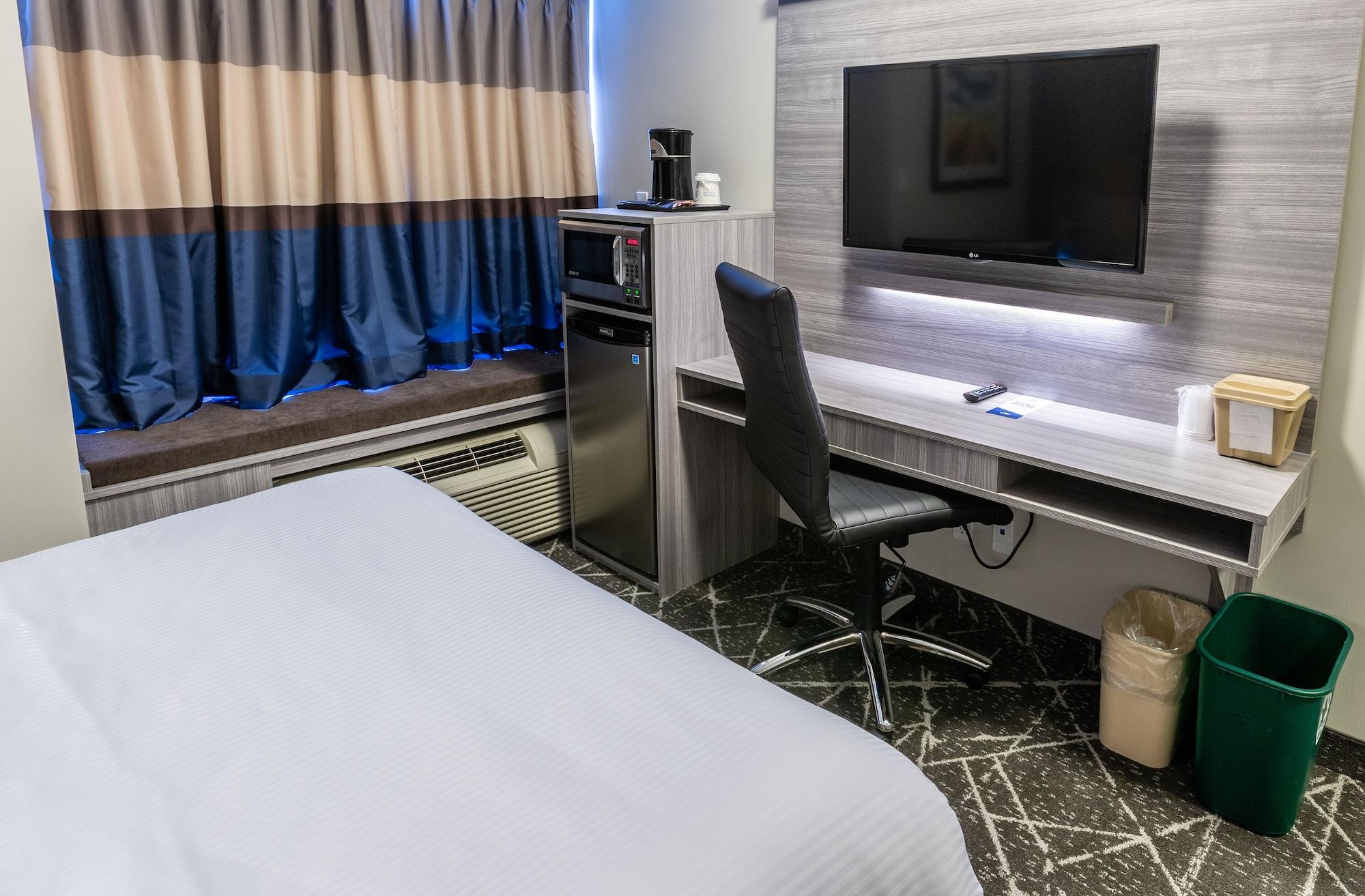 Microtel Inn & Suites By Wyndham לוידמינסטר מראה חיצוני תמונה